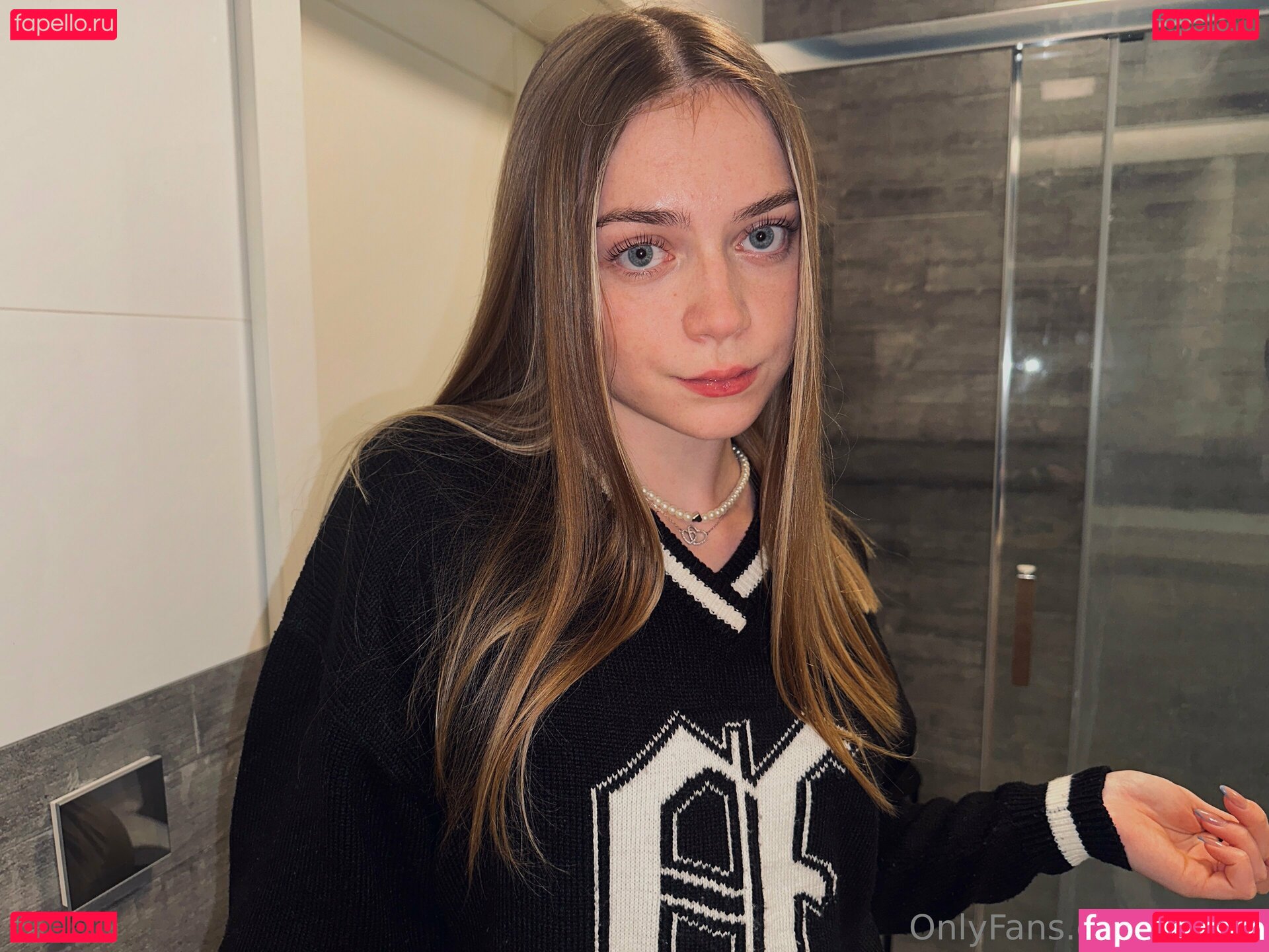 Vallmi Nude Onlyfans Photo 31