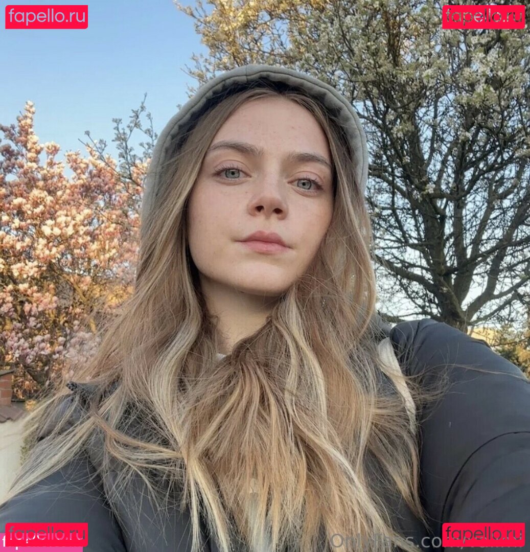 Vallmi Nude Onlyfans Photo 8