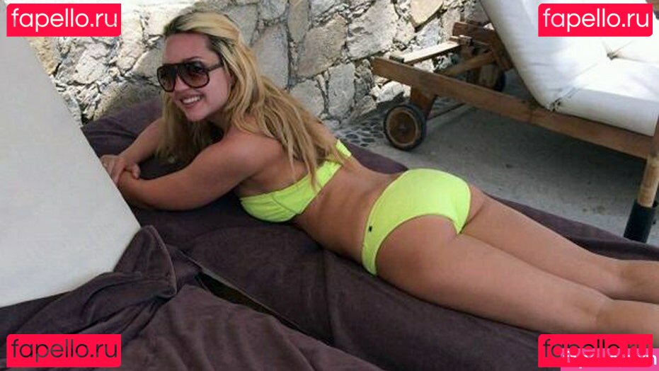 Amanda Bynes Nude Onlyfans Photo 50