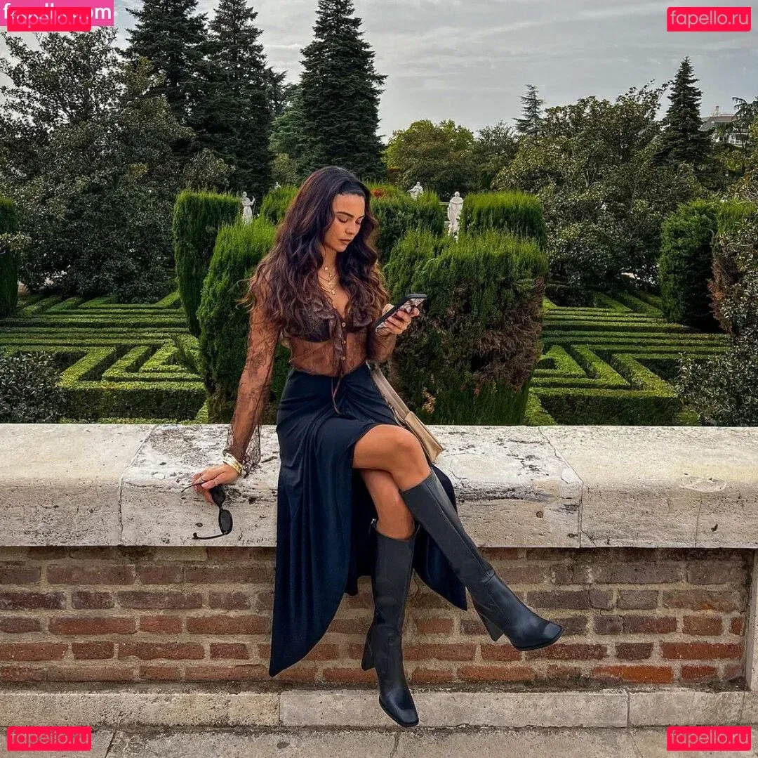 Kyra Santoro Onlyfans Photo Gallery 