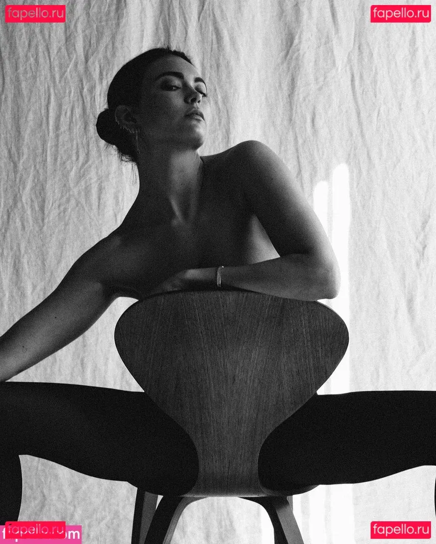 Kyra Santoro Onlyfans Photo Gallery 