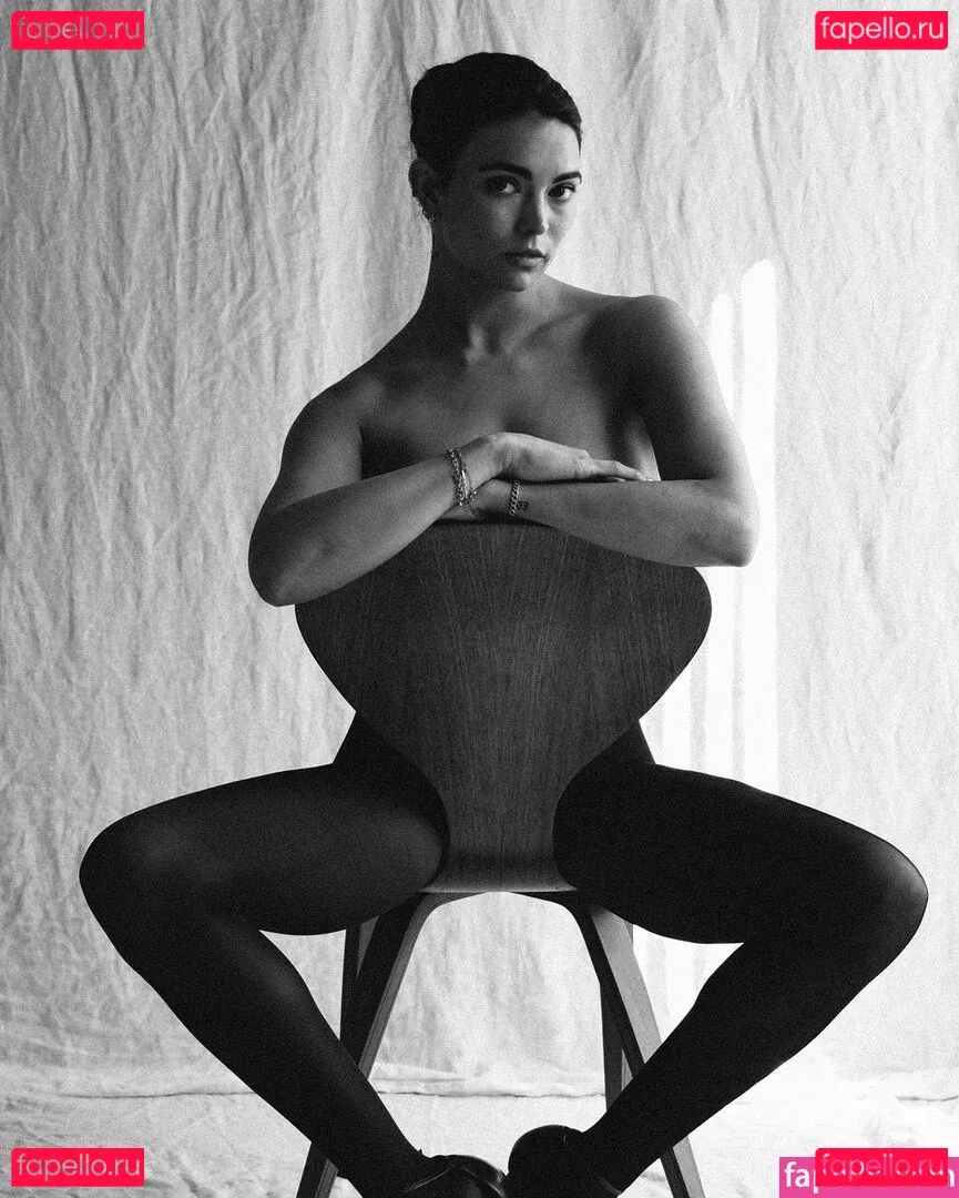 Kyra Santoro Onlyfans Photo Gallery 