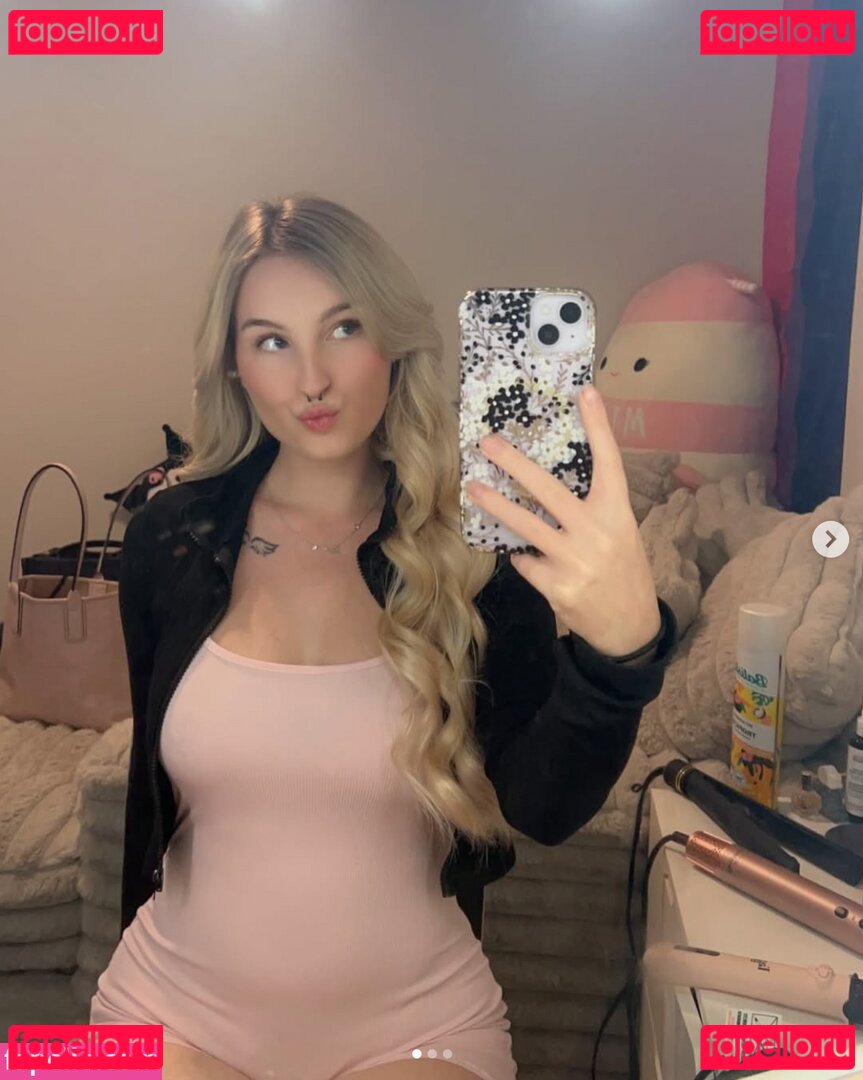 Renee Miller Nude Onlyfans Photo 5