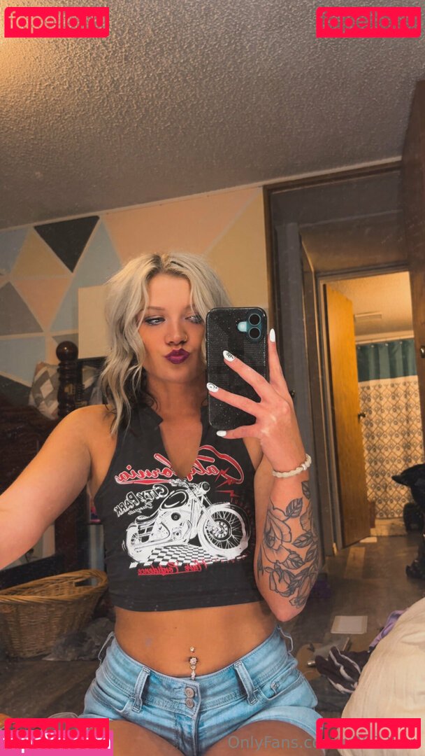 u2023kari Nude Onlyfans Photo 9