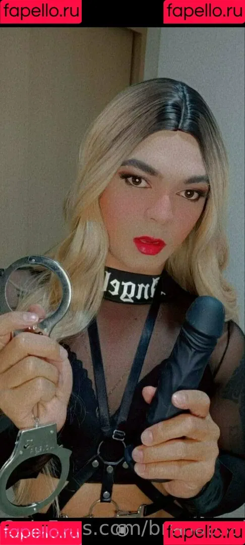 brunaasalimeni Onlyfans Photo Gallery 
