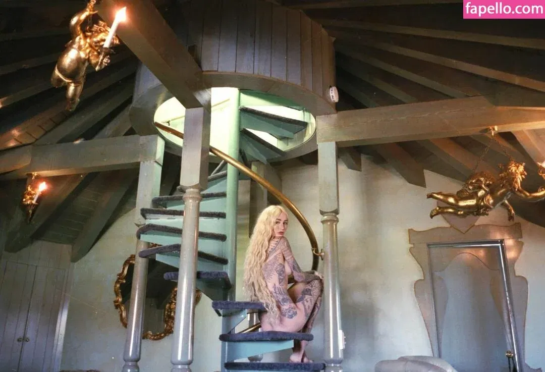 Emma Vauxdevil Onlyfans Photo Gallery 