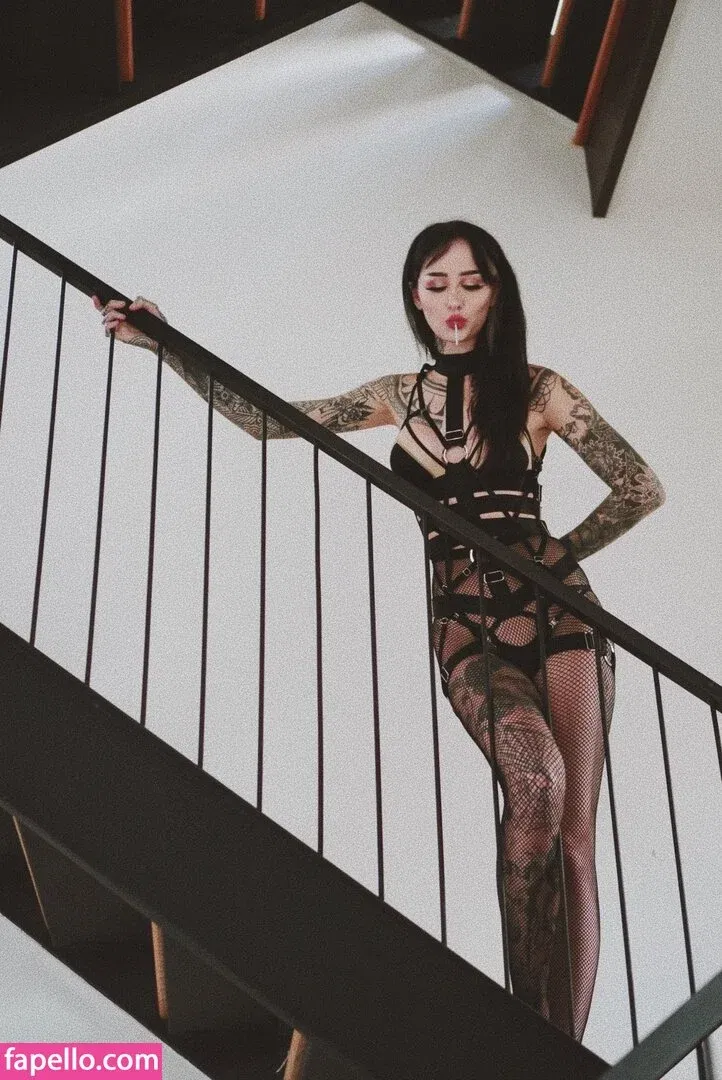 Emma Vauxdevil Onlyfans Photo Gallery 