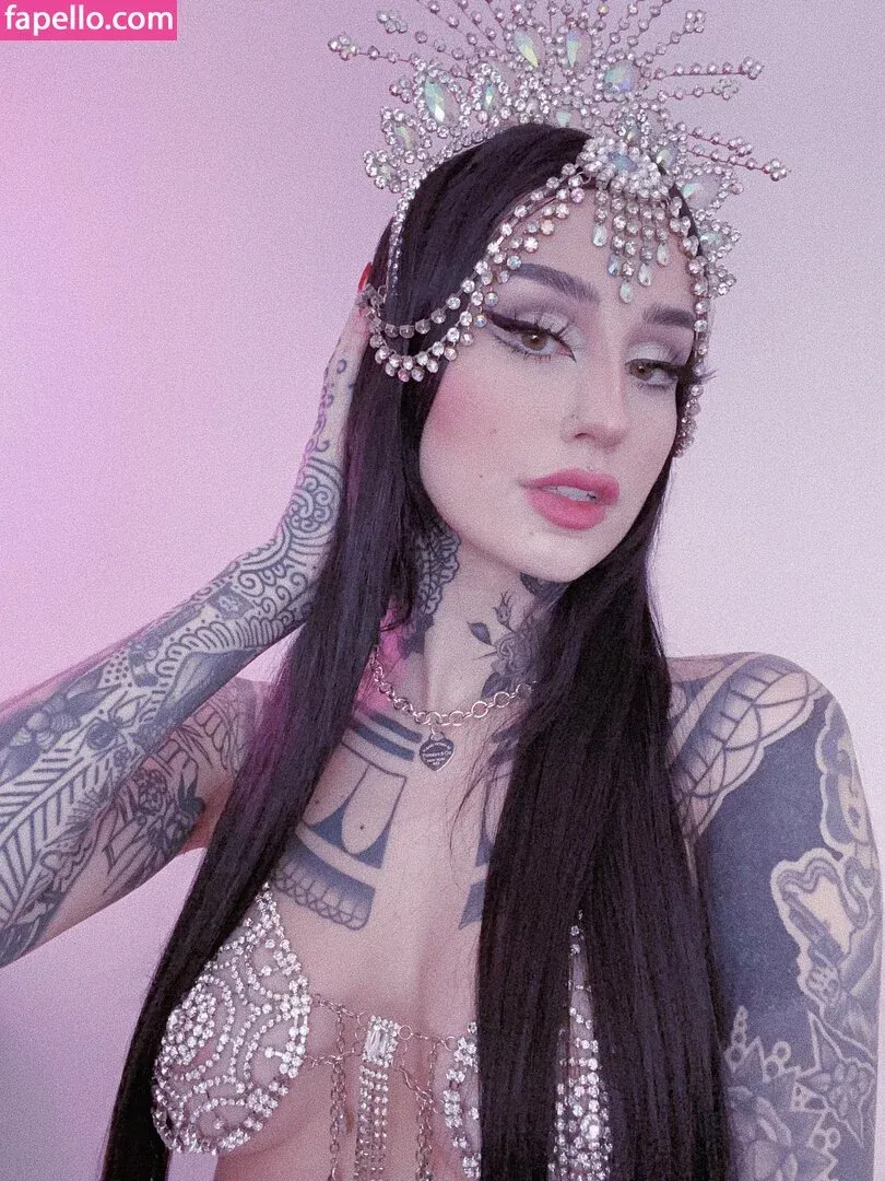 Emma Vauxdevil Onlyfans Photo Gallery 