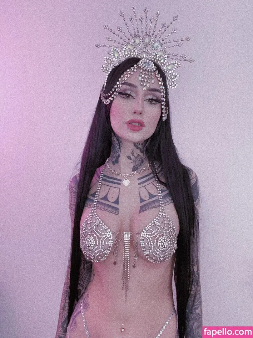 Emma Vauxdevil Onlyfans Photo Gallery 