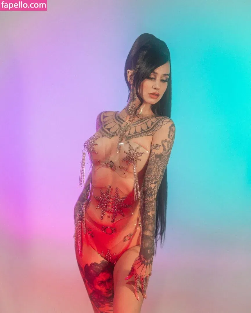 Emma Vauxdevil Onlyfans Photo Gallery 