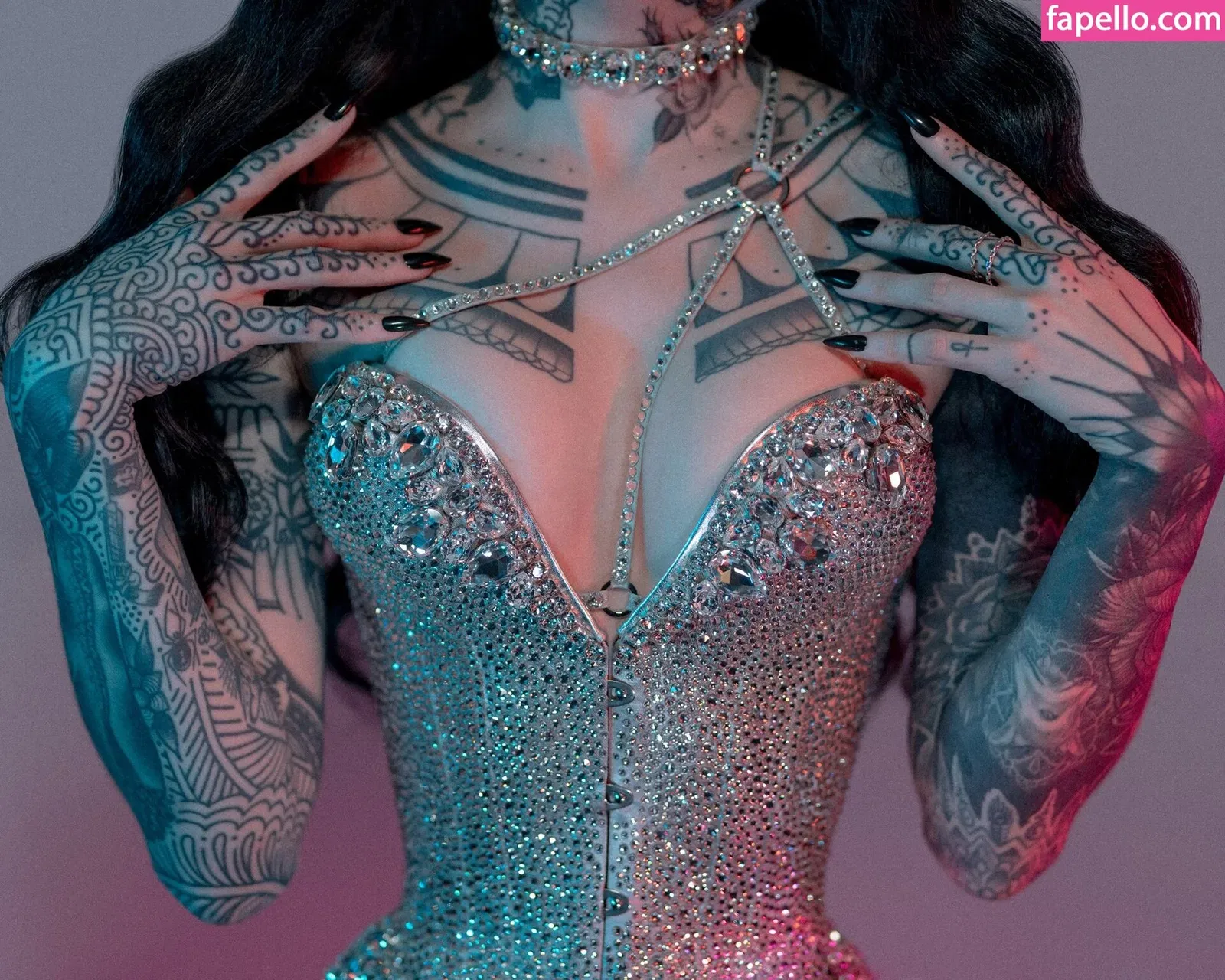 Emma Vauxdevil Onlyfans Photo Gallery 