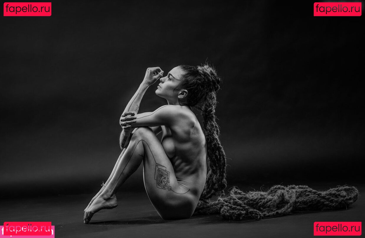 Stefanie Millinger Nude Onlyfans Photo 21