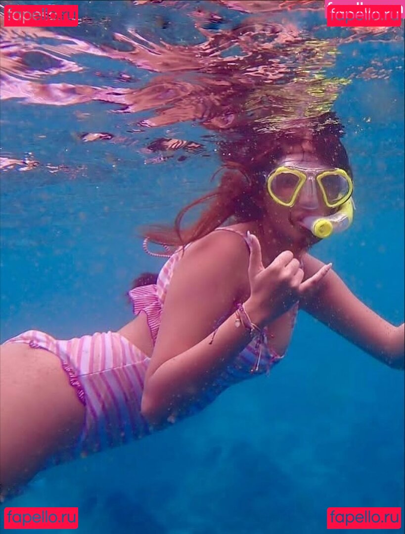 Anushka Sen Nude Onlyfans Photo 29