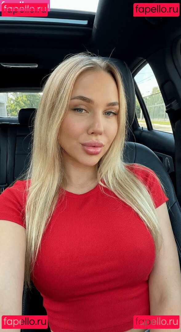 hollyhayyes Nude Onlyfans Photo 12