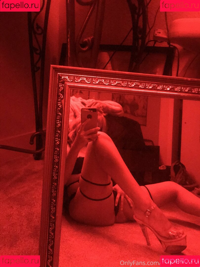 mystiquemari Onlyfans Photo Gallery 