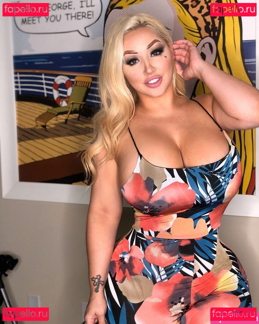 Tanya Lieder Nude Onlyfans Photo 3