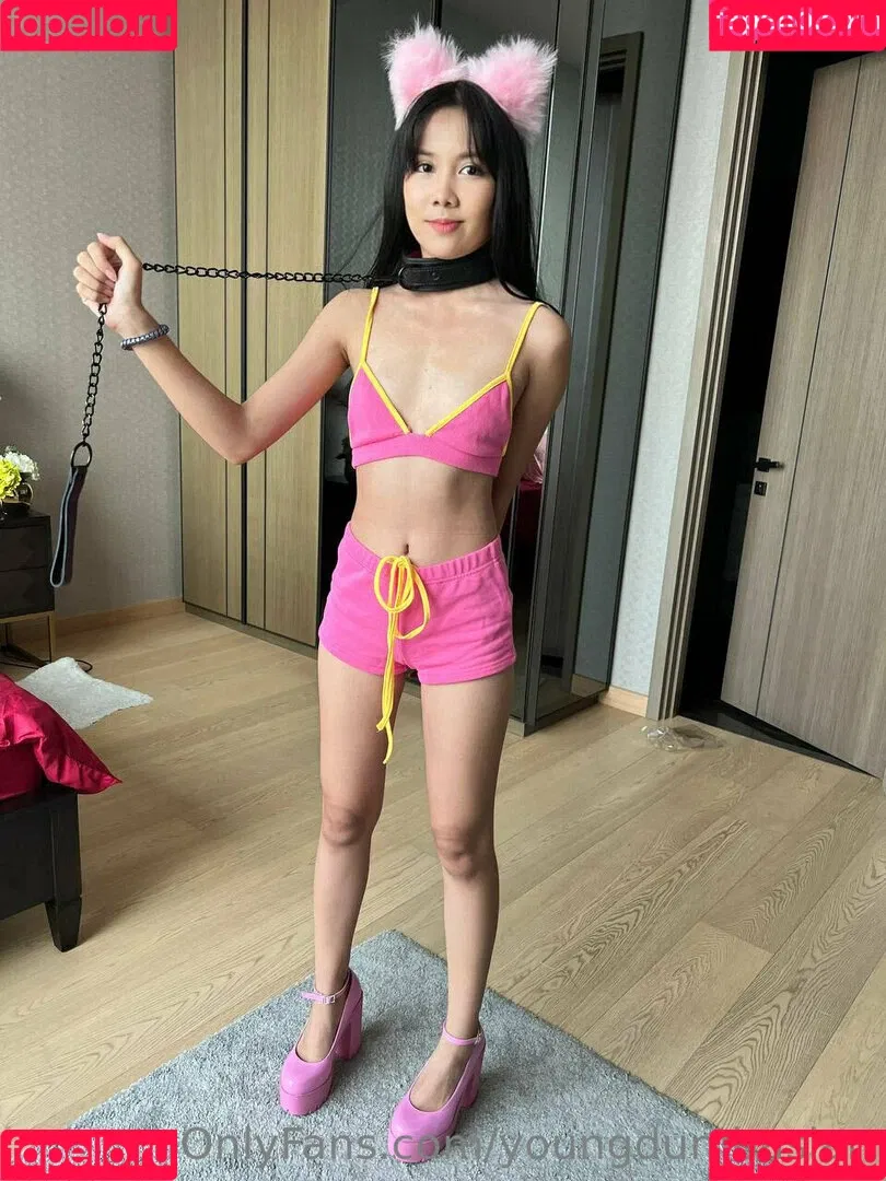 youngdumbasian Onlyfans Photo Gallery 