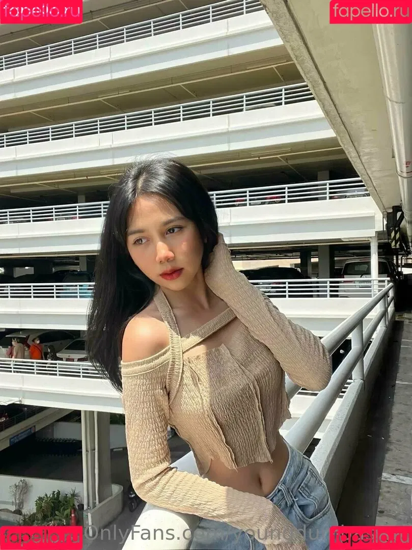 youngdumbasian Onlyfans Photo Gallery 