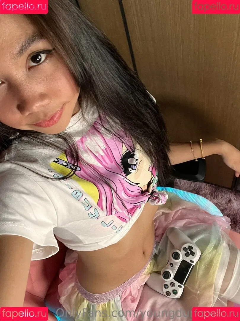 youngdumbasian Onlyfans Photo Gallery 