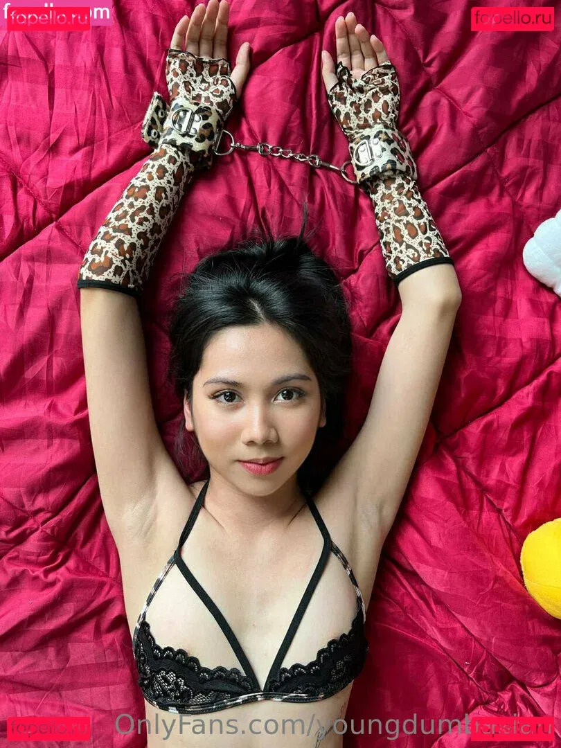 youngdumbasian Onlyfans Photo Gallery 