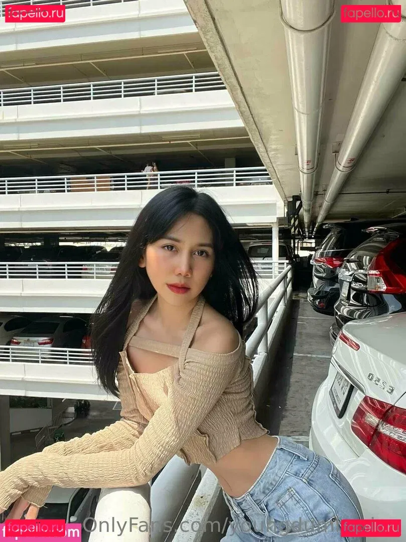 youngdumbasian Onlyfans Photo Gallery 