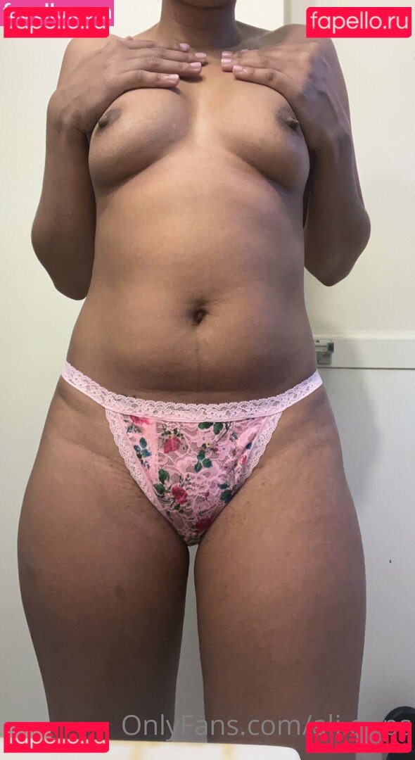 ali_ooopss Nude Onlyfans Photo 13