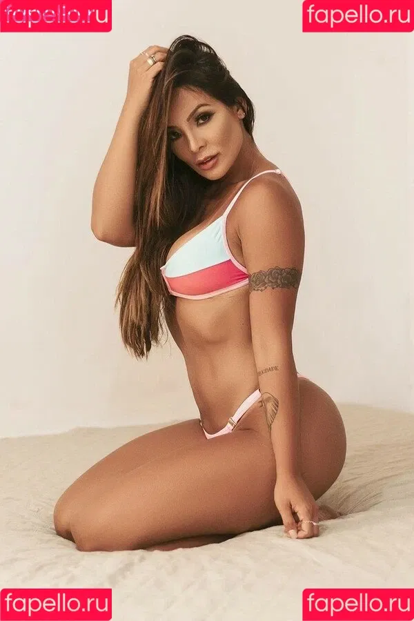 Carol Nakamura Onlyfans Photo Gallery 