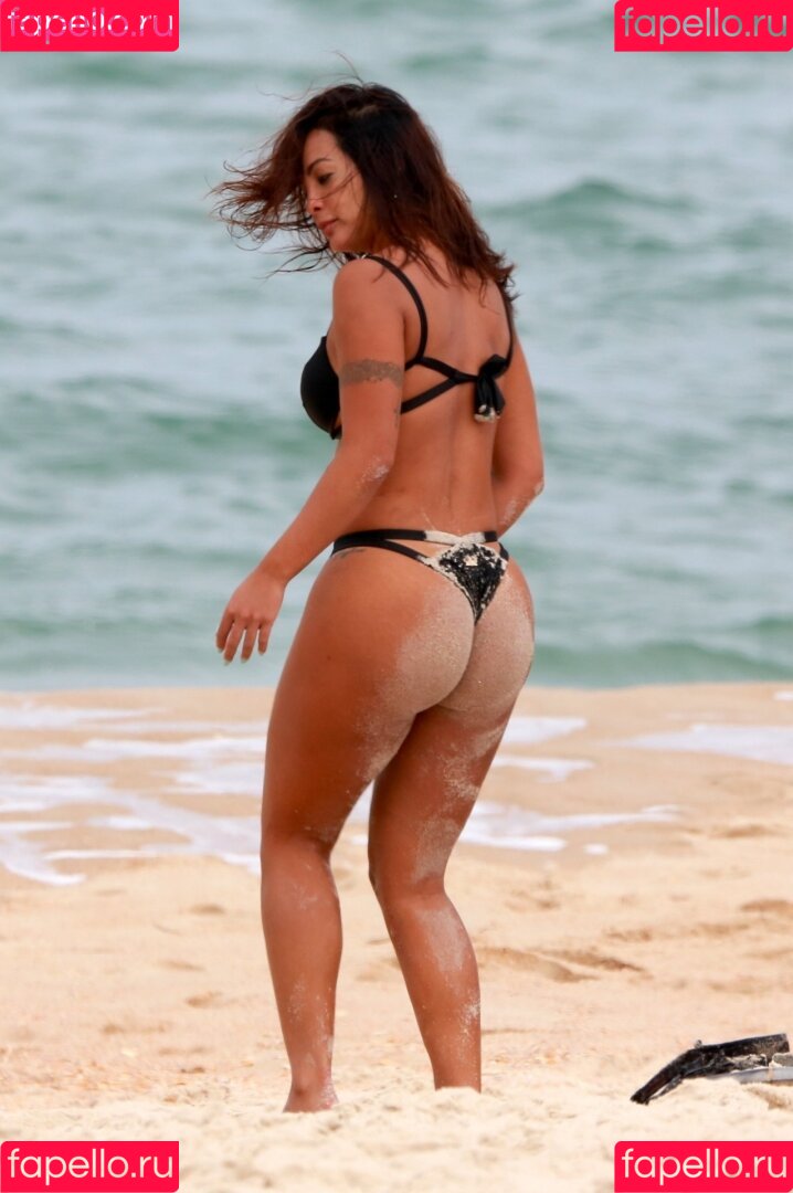 Carol Nakamura Onlyfans Photo Gallery 