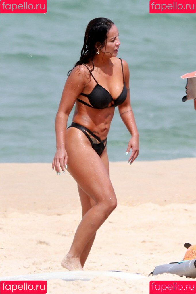 Carol Nakamura Onlyfans Photo Gallery 