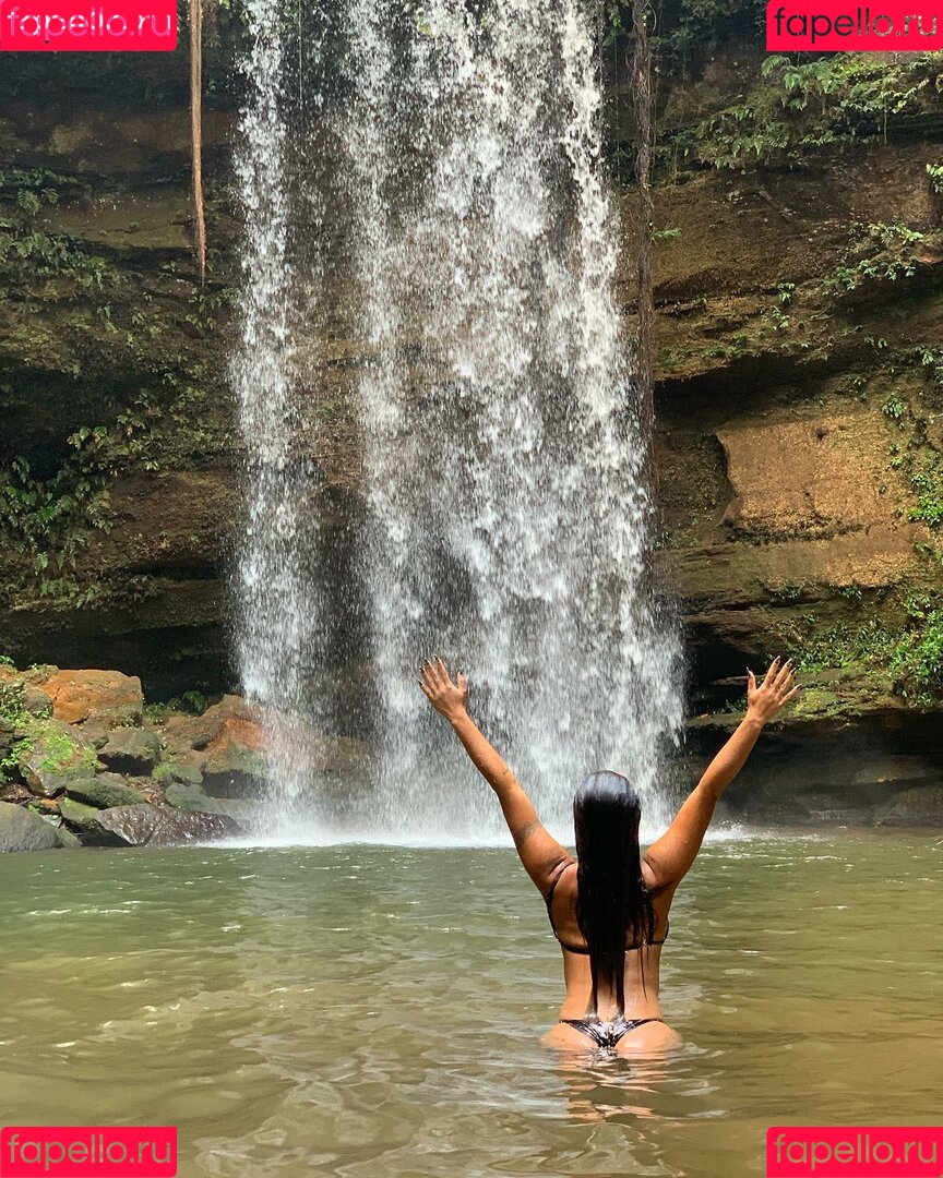 Carol Nakamura Onlyfans Photo Gallery 