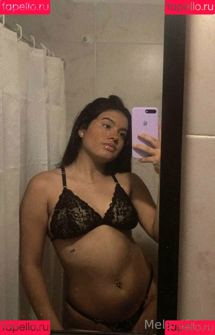 melani20m Onlyfans Photo Gallery 