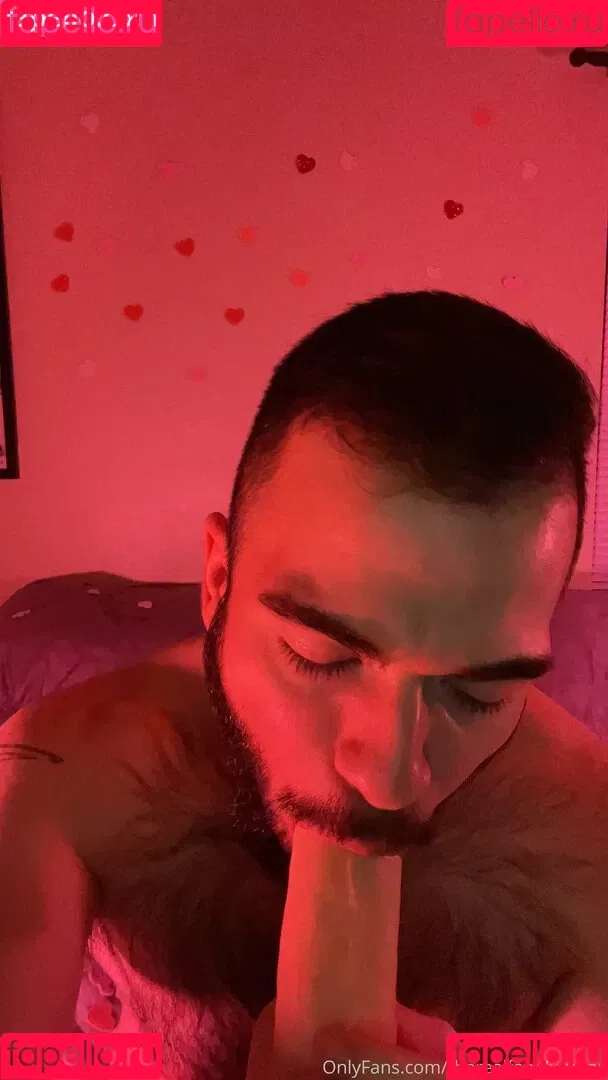 adjectiveotter Onlyfans Photo Gallery 
