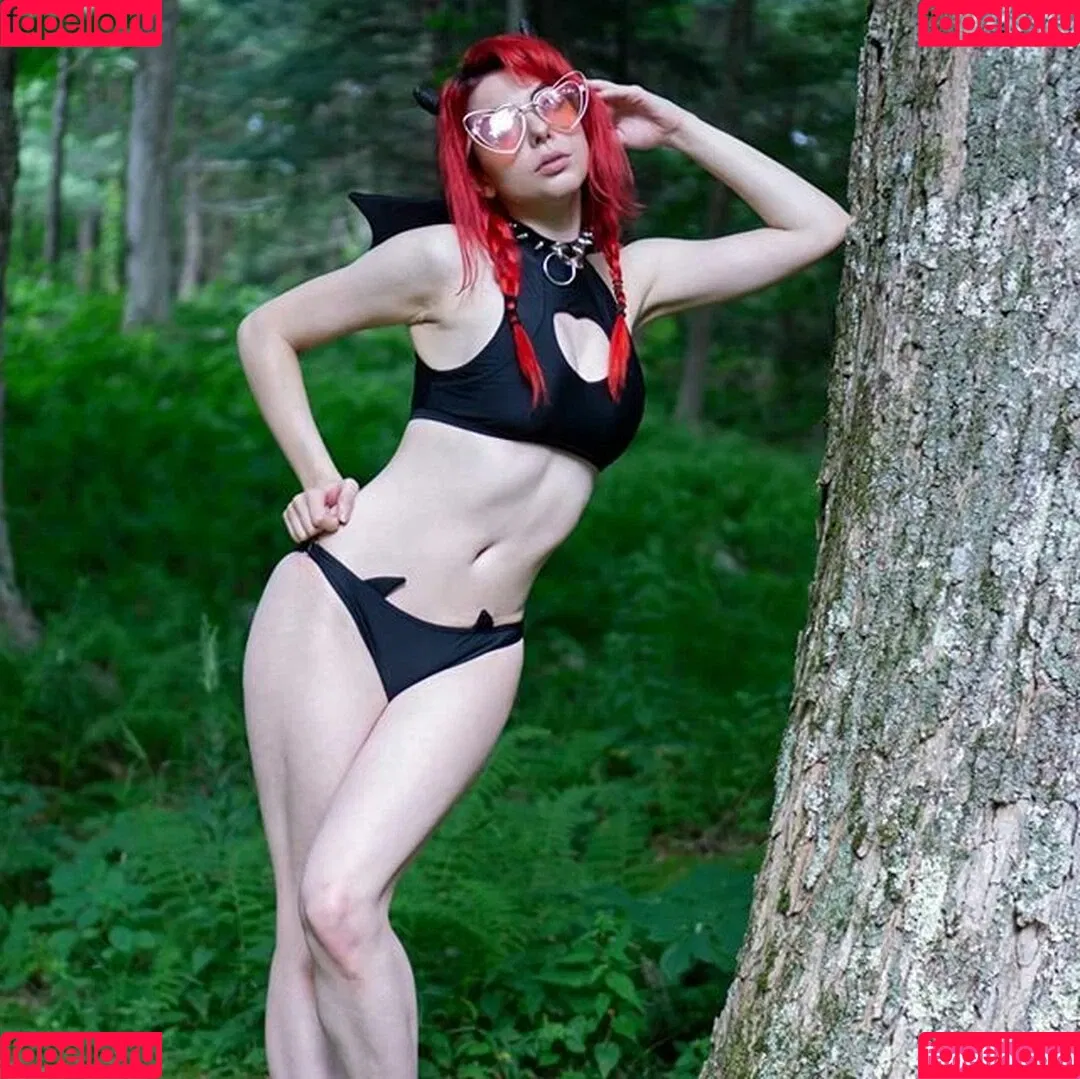 Ryuu Lavitz Onlyfans Photo Gallery 