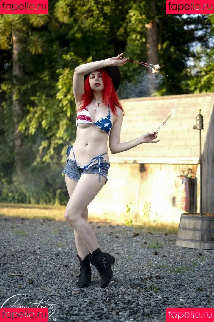 Ryuu Lavitz Onlyfans Photo Gallery 