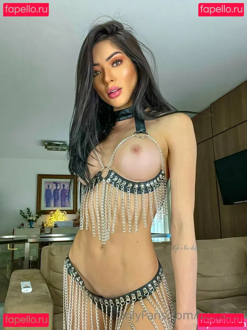 Otani Anna Onlyfans Photo Gallery 