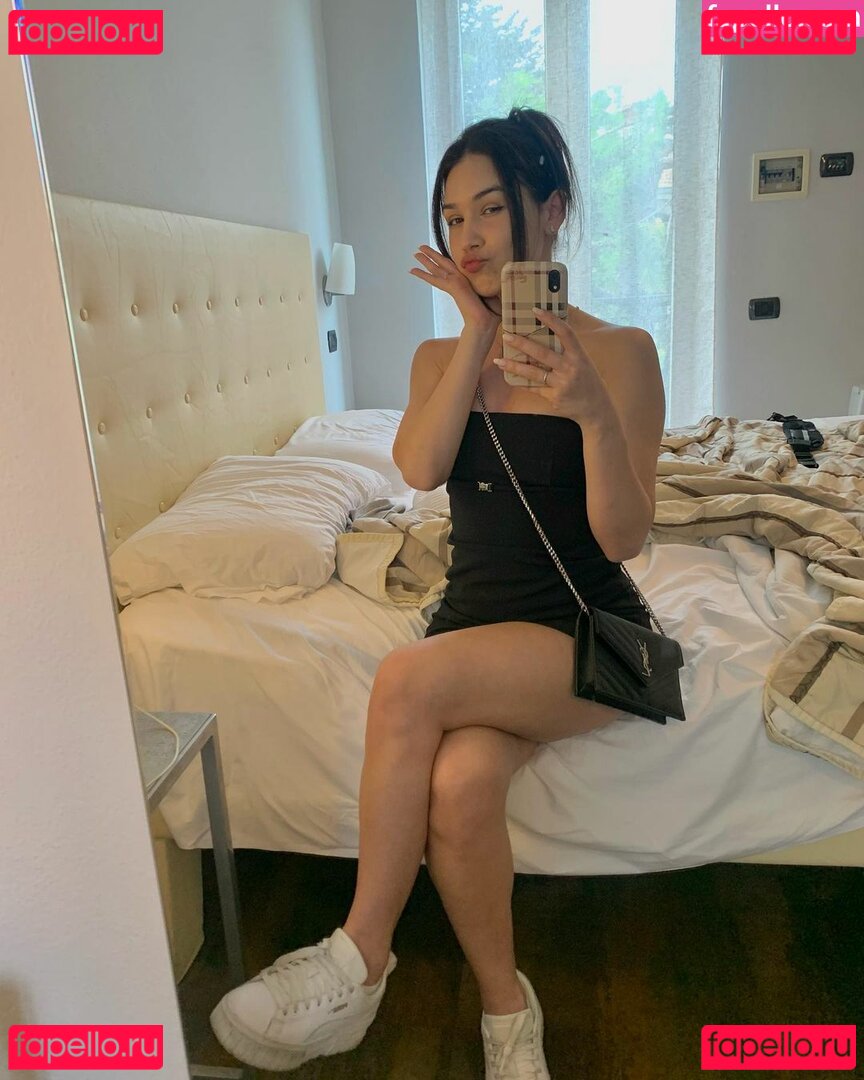 MariMind Nude Onlyfans Photo 14