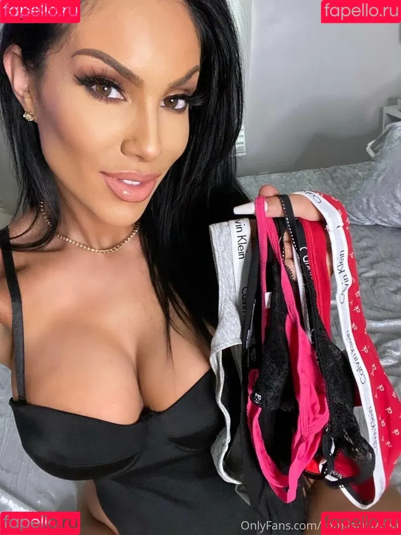 camilacruzzbb Onlyfans Photo Gallery 