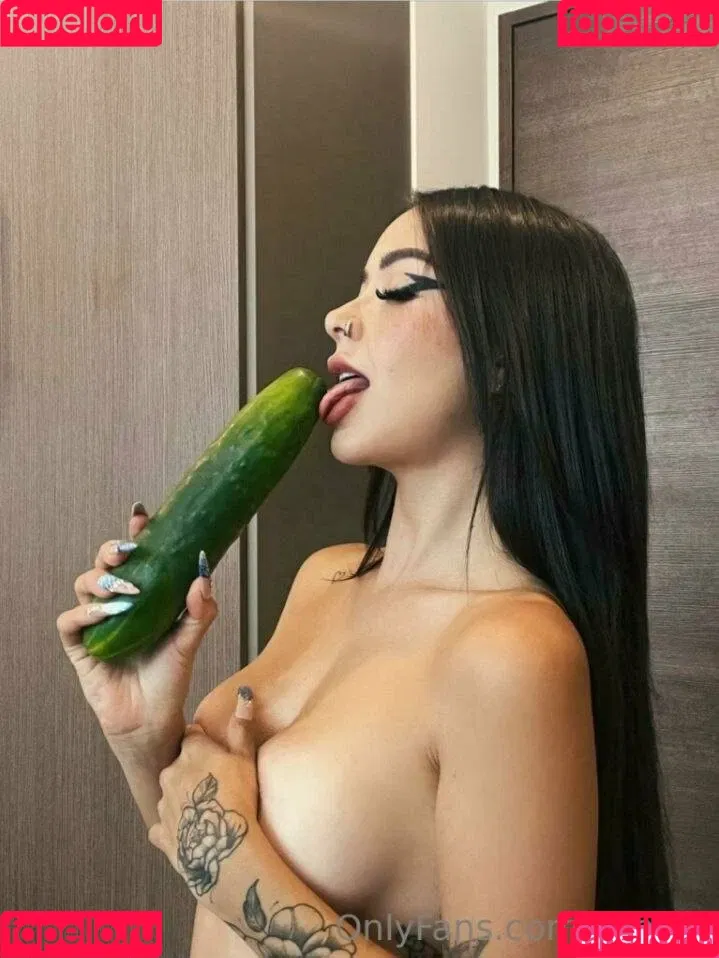 Caelike Onlyfans Photo Gallery 