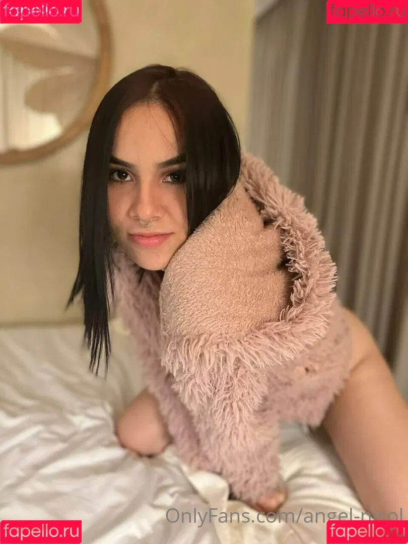 angel-nicol Onlyfans Photo Gallery 