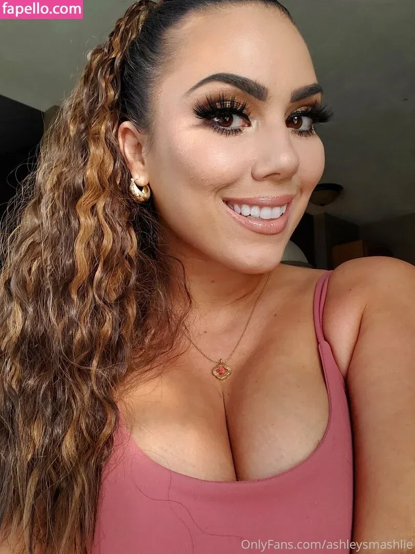 ashleysmashlie Onlyfans Photo Gallery 