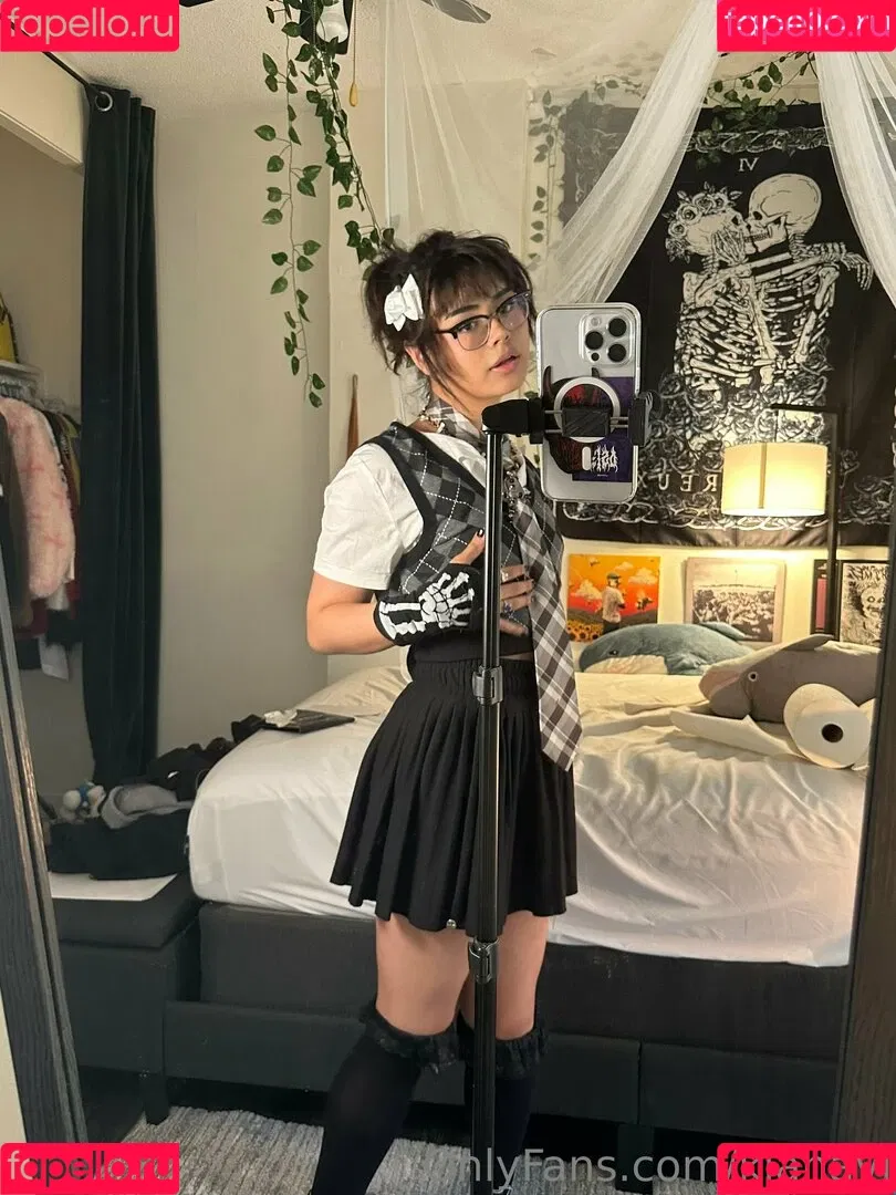 KianaVi Onlyfans Photo Gallery 