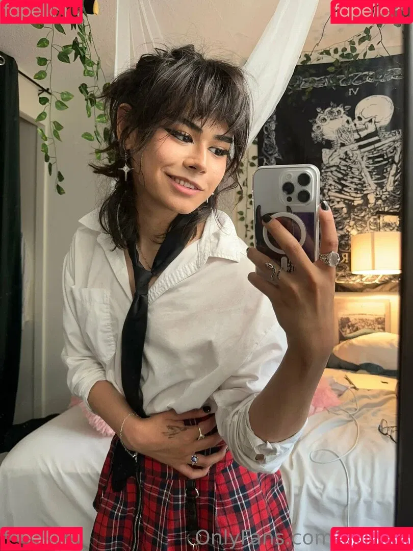 KianaVi Onlyfans Photo Gallery 