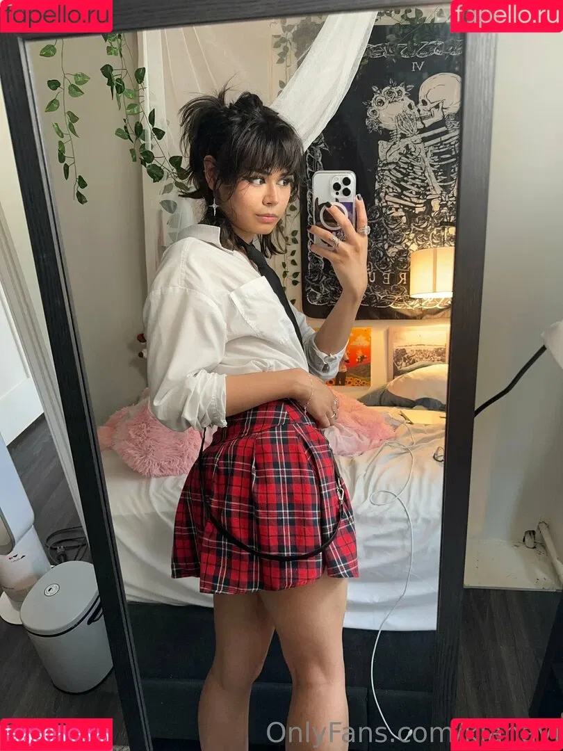 KianaVi Onlyfans Photo Gallery 