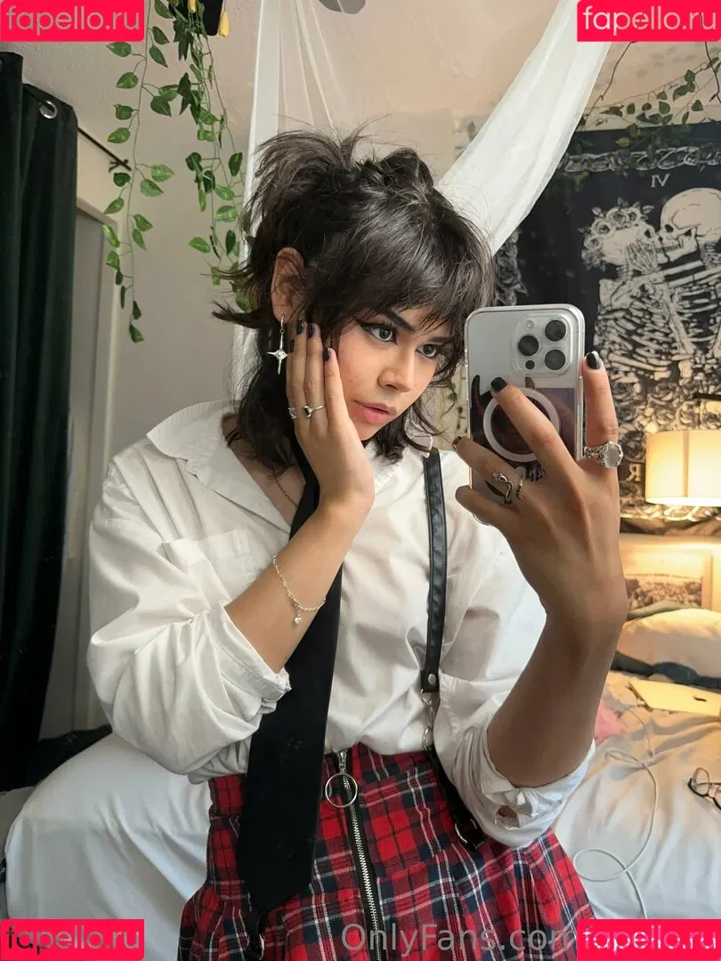 KianaVi Onlyfans Photo Gallery 