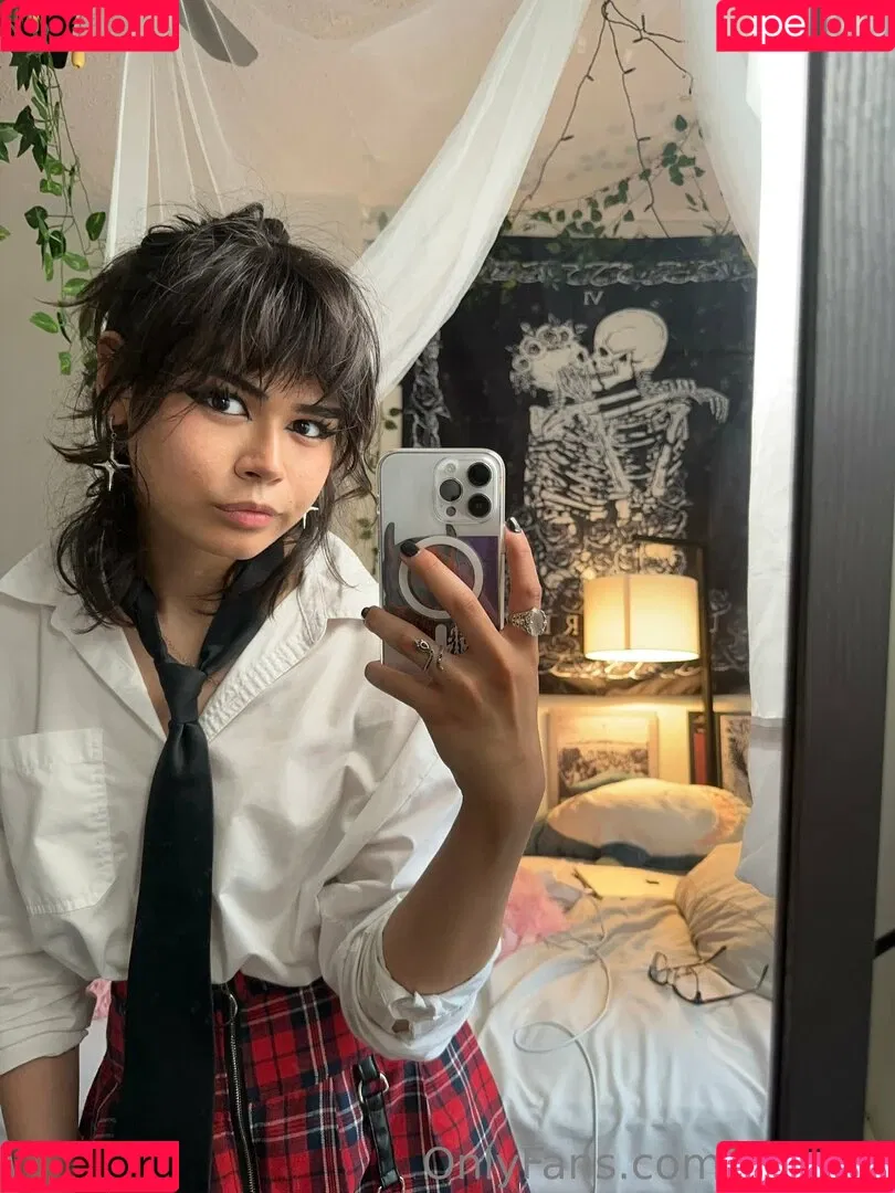 KianaVi Onlyfans Photo Gallery 