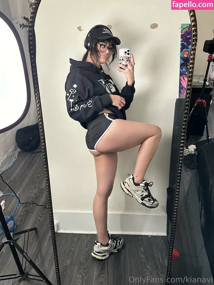 KianaVi Onlyfans Photo Gallery 