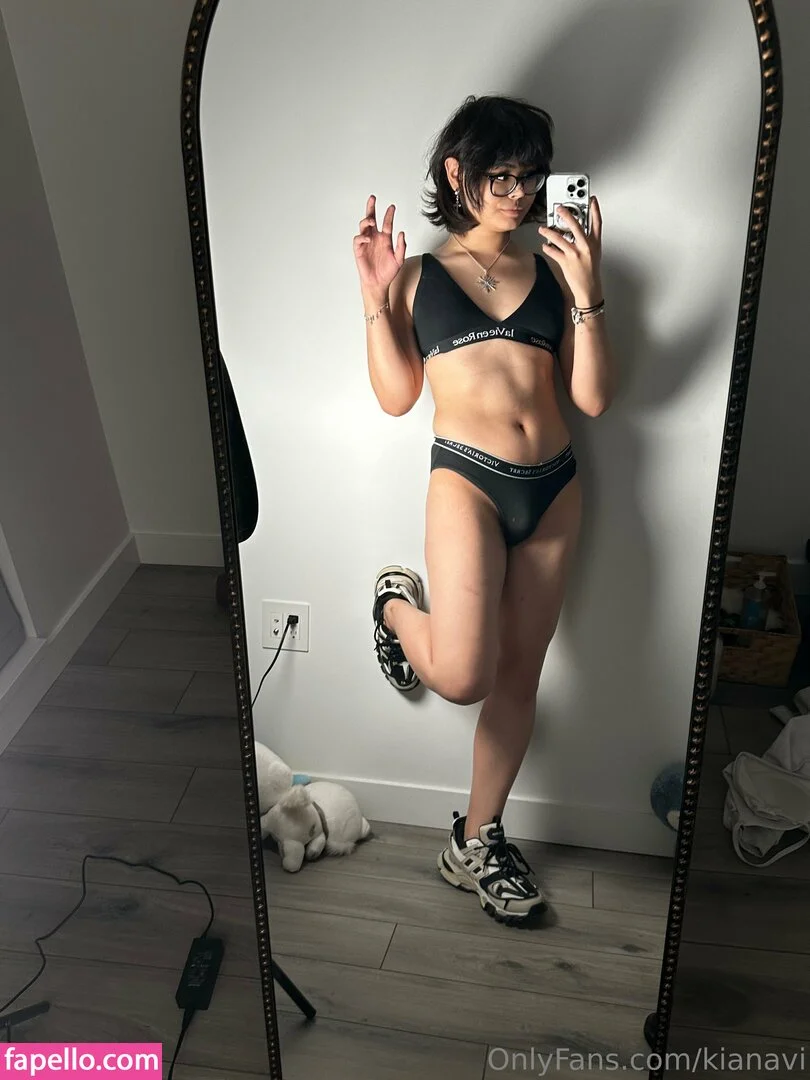 KianaVi Onlyfans Photo Gallery 