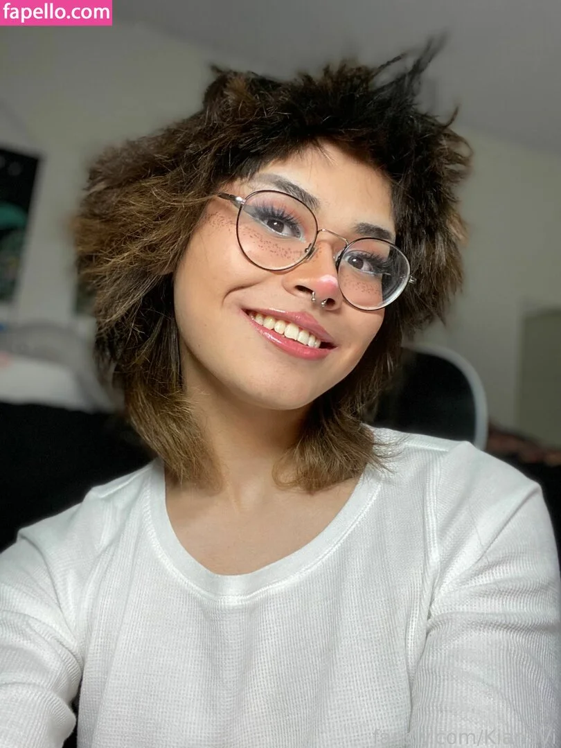 KianaVi Onlyfans Photo Gallery 