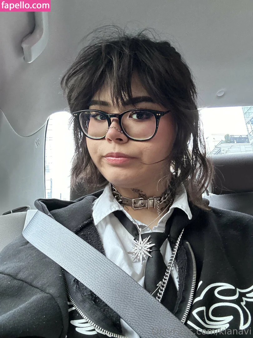 KianaVi Onlyfans Photo Gallery 