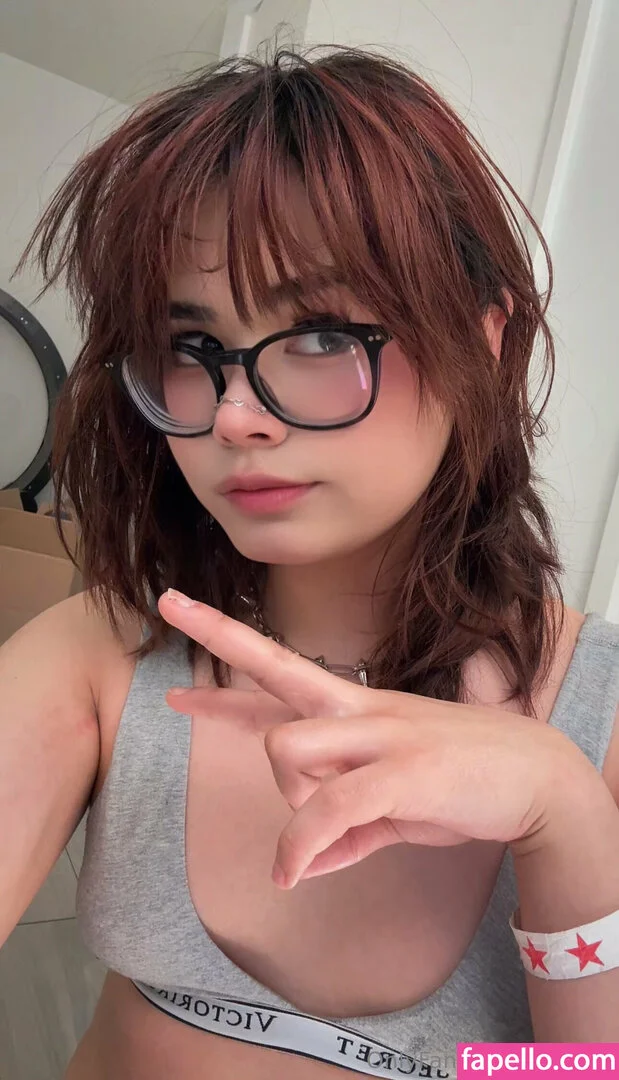 KianaVi Onlyfans Photo Gallery 